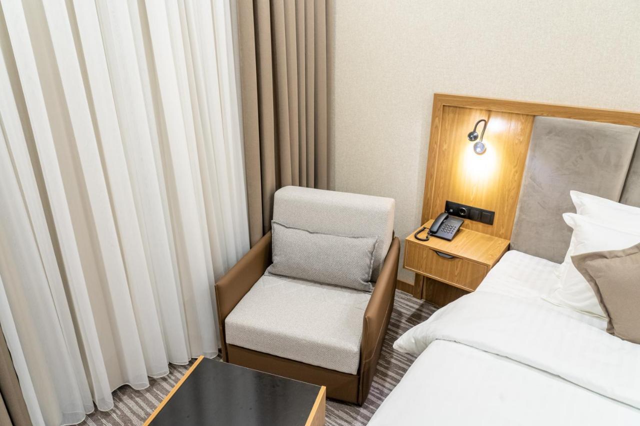 Mirzo Hotel タシュケント エクステリア 写真
