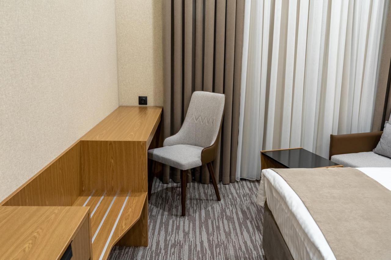 Mirzo Hotel タシュケント エクステリア 写真