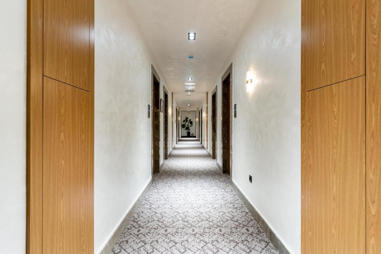 Mirzo Hotel タシュケント エクステリア 写真